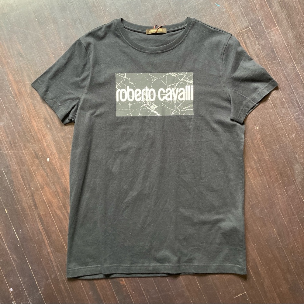 BRAND NEW WITH TAGS Roberto Cavalli Black T-Shirt, size XL